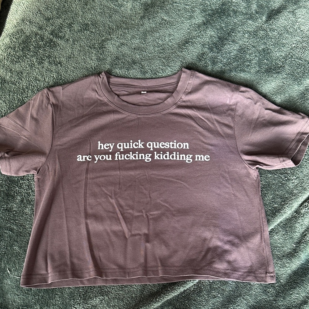 Women’s gray crop top